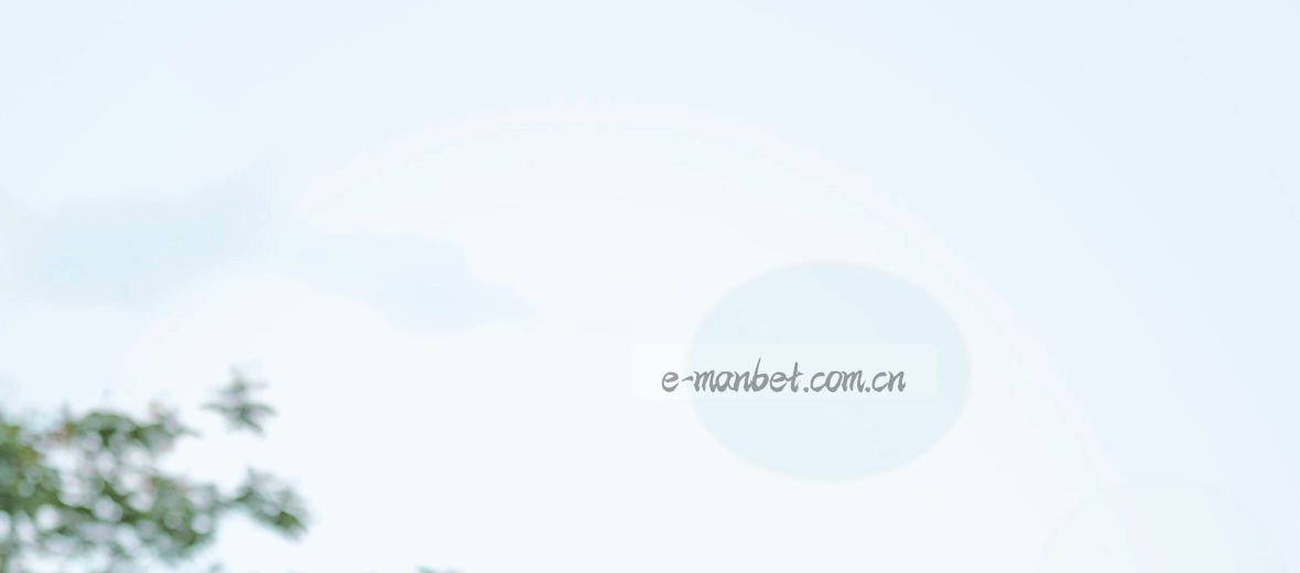 数据堆叠处 静默整理者侧影